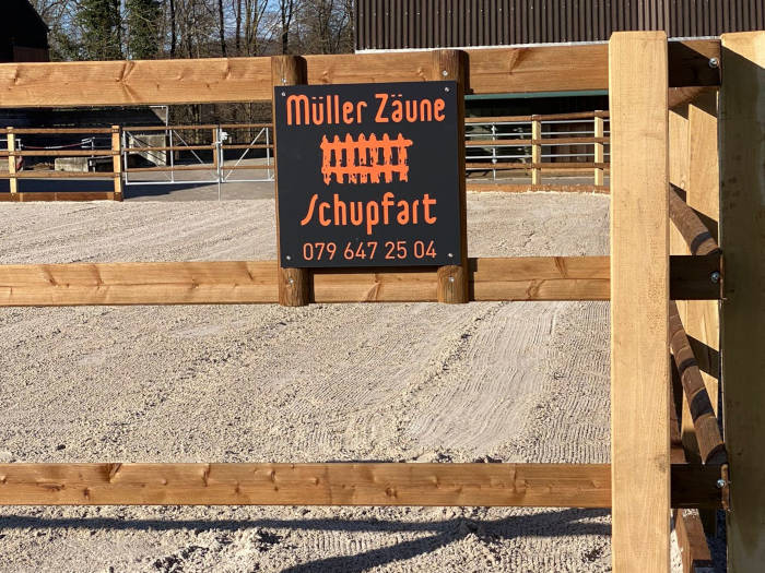 Müller Zäune Schupfart: Weidezaun Halbrundlatten